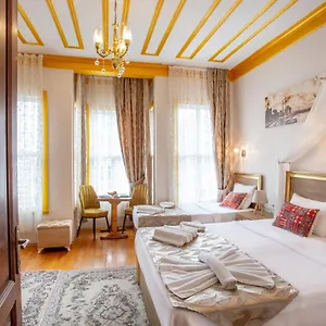 April Story Aparthotel Istanbul